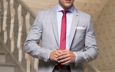 Traje moderno